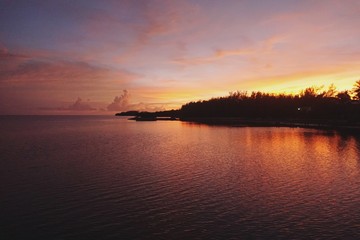 Naklejka premium Spektakulärer Sonnenuntergang auf den Florida Keys