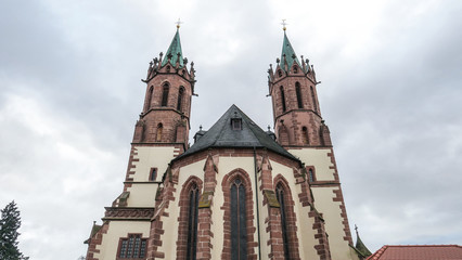 Fototapeta na wymiar St.-Gallus-Kirche in Ladenburg