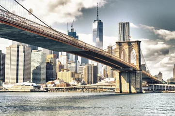 Abwaschbare Fototapete Manhattan mit Brooklyn-Brücke. © mshch