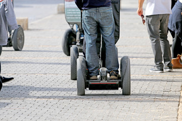  electrical wheels , transportation to skiing