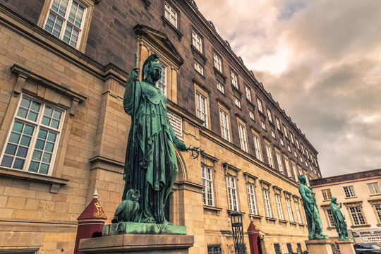 December 05, 2016: Statues at Bertel Thorvaldsens square in Cope