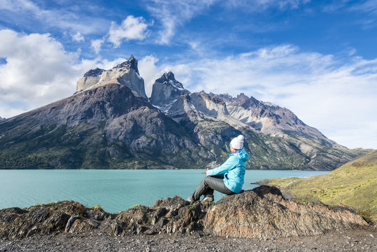 Young girl on the observation deck. Los Cuernos, Torres del Paine National Park, Patagonia, Chile