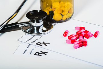 Prescription drugs overvoltage by a doctor.