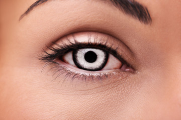 Obraz premium A beautiful insightful look vampires woman's eye