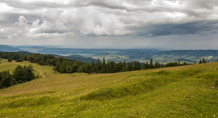 Fototapeta na wymiar Carpathians mountains landscape
