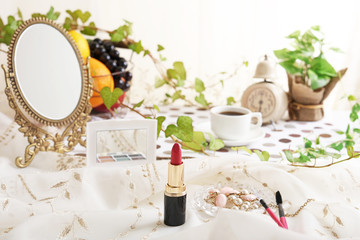 カラフルな口紅
