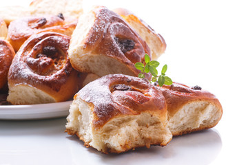 sweet rolls with raisins