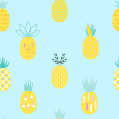 Pineapple seamless pattern.