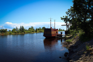 Пейзажи реки Невы у крепости Орешек, Ленинградская область, Россия