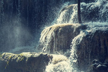 Water cascade