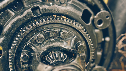  The metal engine robot parts.