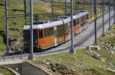 ZERMATT - Mit der Zahnradbahn zum Gornergrat 3135 m