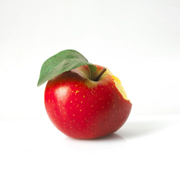 pomme croqu&eacute;e