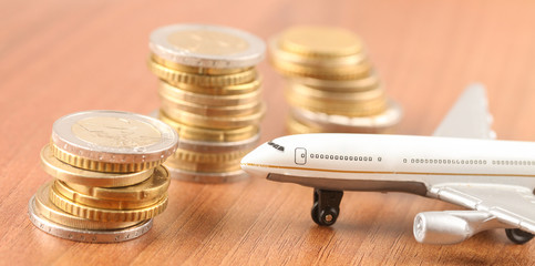Flugzeug mit Geld