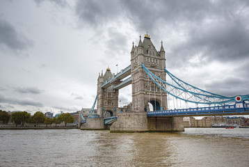 Fototapeta na wymiar Famous Tower Bridge over the River Thames, London, England, United Kingdom 
