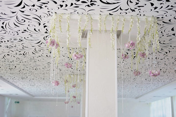 Crystal chains hang art decor wedding ceiling close