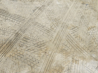 Obraz premium Tire tracks on the sand