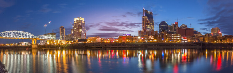 Fototapeta na wymiar Nashville Tennessee skyline