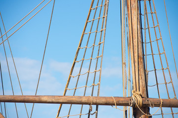 Obraz premium Rigging and ropes of ancient sailing vessel