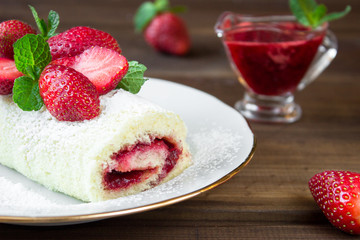 Homemade Sweet roll with Strawberry jam and berries