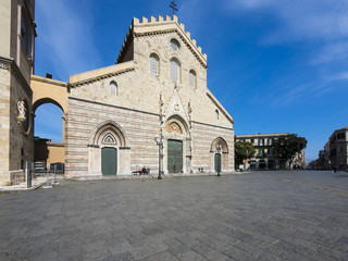 Fototapeta na wymiar Piazza Duomo mit dem Dom, Messina, Sizilien , Italien,