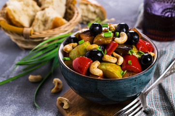 Steamed vegetables with olives