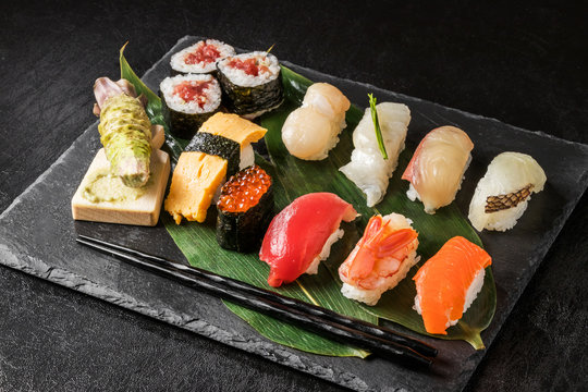 本格握り寿司　 Japanese gourmet genuine finger sushi