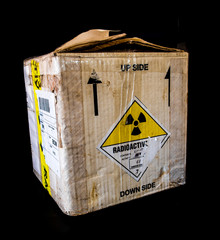 Paper box package of small radioactive material