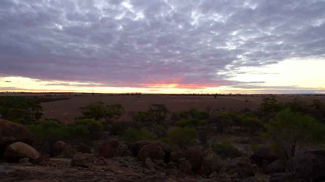 Eaglestone Rock, Sonnenuntergang im Golden Outback, Nähe Lake Brown, Wheat-Sheep Zone, Shire von Nungarin, Westaustralien, Australien, Down Under