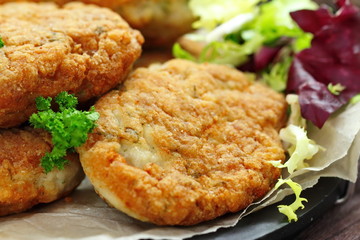 Chicken cutlets with vegetables and herbs