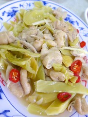 Stir-Fry Ginger Slice with Pork Intestine in Taiwan
