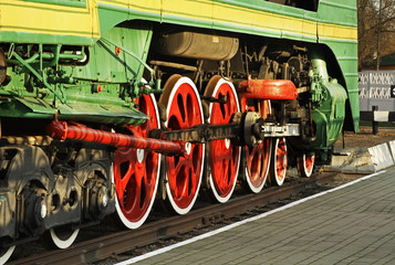 Naklejka premium Old locomotive wheels.