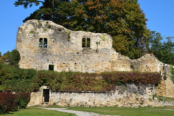 château de moulin engilbert 