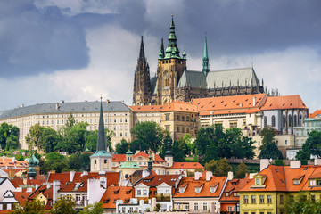 Fototapeta na wymiar view on St.Vitus cathedral, Prague, Czech republic