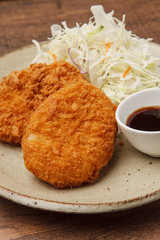 コロッケ