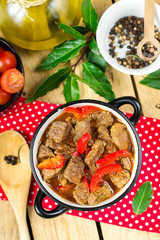 Beef stew with paprika and bell peppers