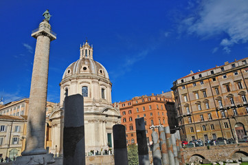 Roma, via dei Fori Imperiali, la colonna Traiana e fori di Traiano