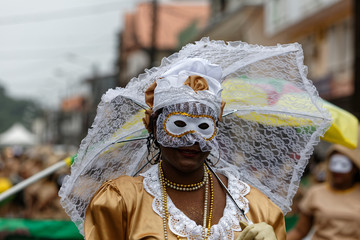 Elégance masquée au carnaval de Cayenne en Guyane française