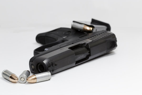 9mm pistol