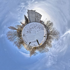 Dwór obronny kapituły krakowskiej - Pabianice © sanzios