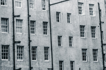 Ventanas en blanco y negro
