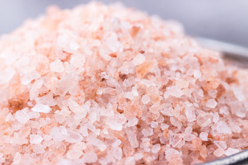 Fototapeta na wymiar Mineral pink salt
