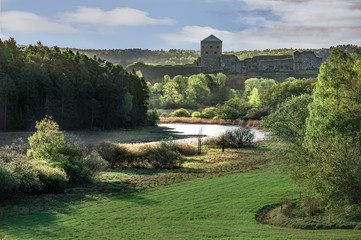 Fototapeta na wymiar Fortress with river