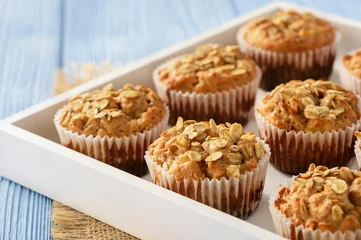 Foto op Plexiglas Oat muffins with apples and cinnamon. © O.B.
