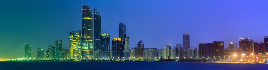 Fototapeta premium Abu Dhabi Skyline