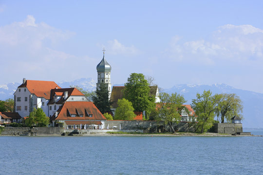 Blick auf Wasserburg am Bodensee, Baden-Wuerttemberg, Deutschland, Europa