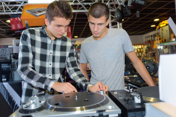 inspection the disk jockey