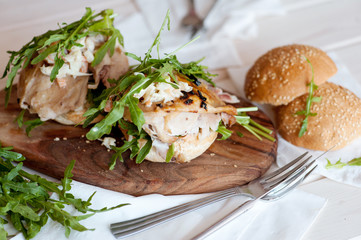 Healthy Sandwich with chicken and rukola