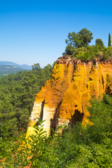 PROVENCE: Ochre Rocks or Carriere d'Ocre at Roussillon