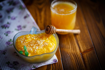 sweet pumpkin porridge with honey and sesame seeds